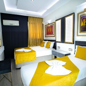 Chambre Standarde Triple